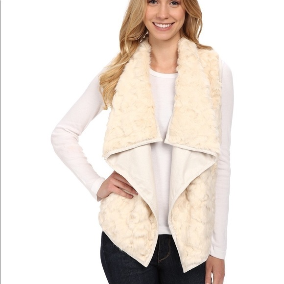 Kut from the Kloth Cream Faux Fur Drape Vest Small - Picture 1 of 6